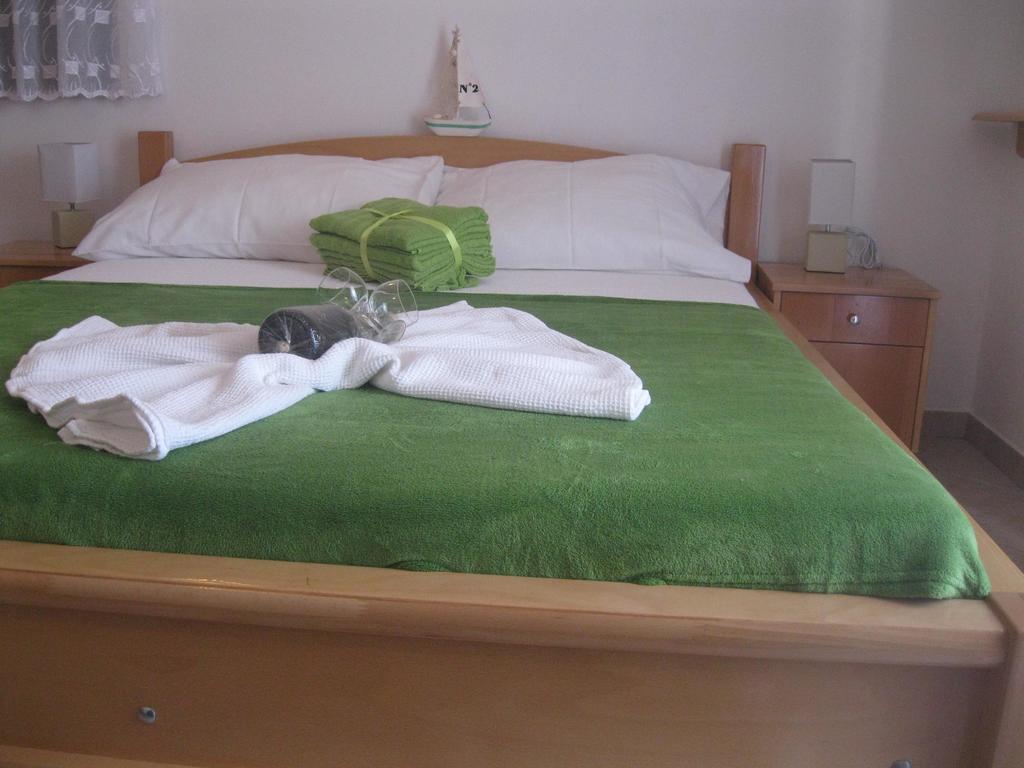 Apartments Villa Macola Трогир Экстерьер фото