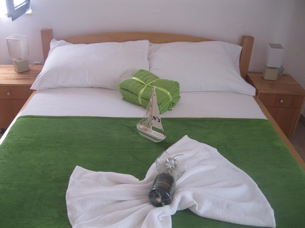 Apartments Villa Macola Трогир Экстерьер фото